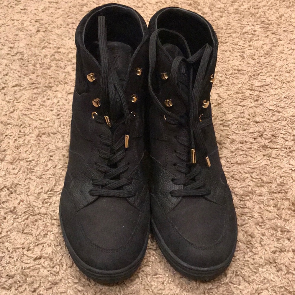 Louis Vuitton Black Monogram Booties Size 41/10.